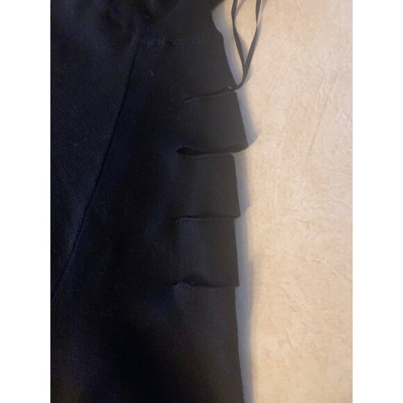 Cyrus black turtle neck womans medium cutout shoulder new with tags cute pro - Picture 6 of 8